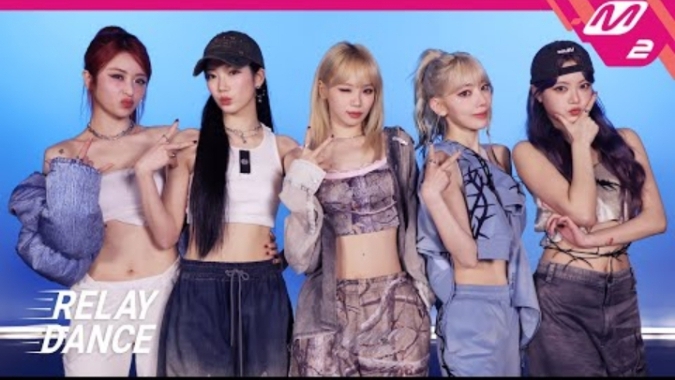 LE SSERAFIM "EASY" (4K) смотреть онлайн