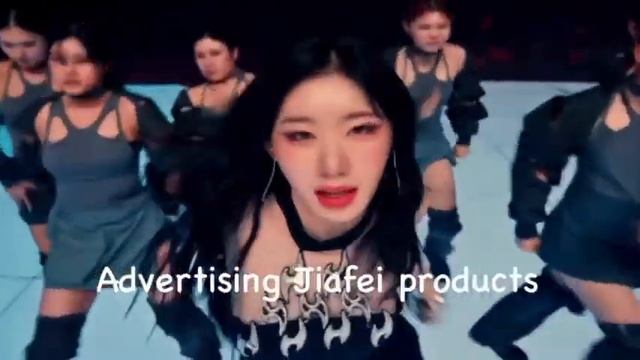 ITZY - BORN TO BE (CupcakKe, Jiafei, Deje el bullying, Shenseea, and Wanpatan) смотреть онлайн