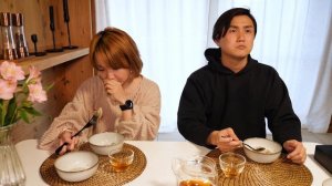 Японцы впервые пробуют ВАРЕНИКИ. Неожиданная реакция на вареники с ВИШНЕЙ