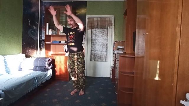 Шпагат. Розтяжка. Вправи смотреть онлайн