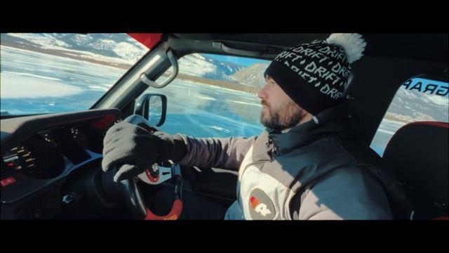 Паджеро, дрифт на замершем Байкале смотреть онлайн