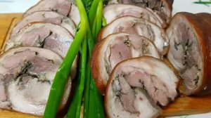 Самая вкусная рулька и золотисто-ароматнейший картофель на гарнир.