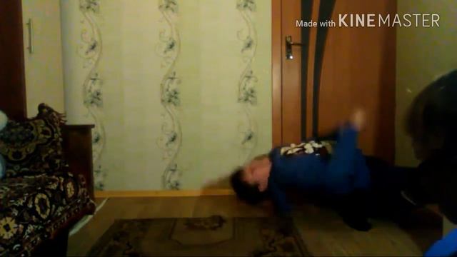 VLOG:шпагат на 5 27.11.16 смотреть онлайн