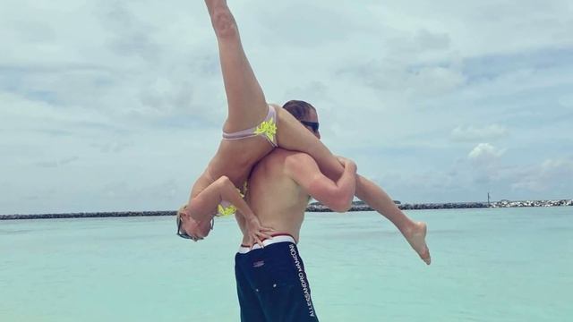 Анастасия Волочкова впервые показала загадочного Олега из Instagram смотреть онлайн