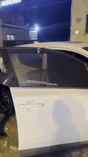 Прилетела ласточка в Россию из Китая, Toyota C-HR 2020 г.в. смотреть онлайн