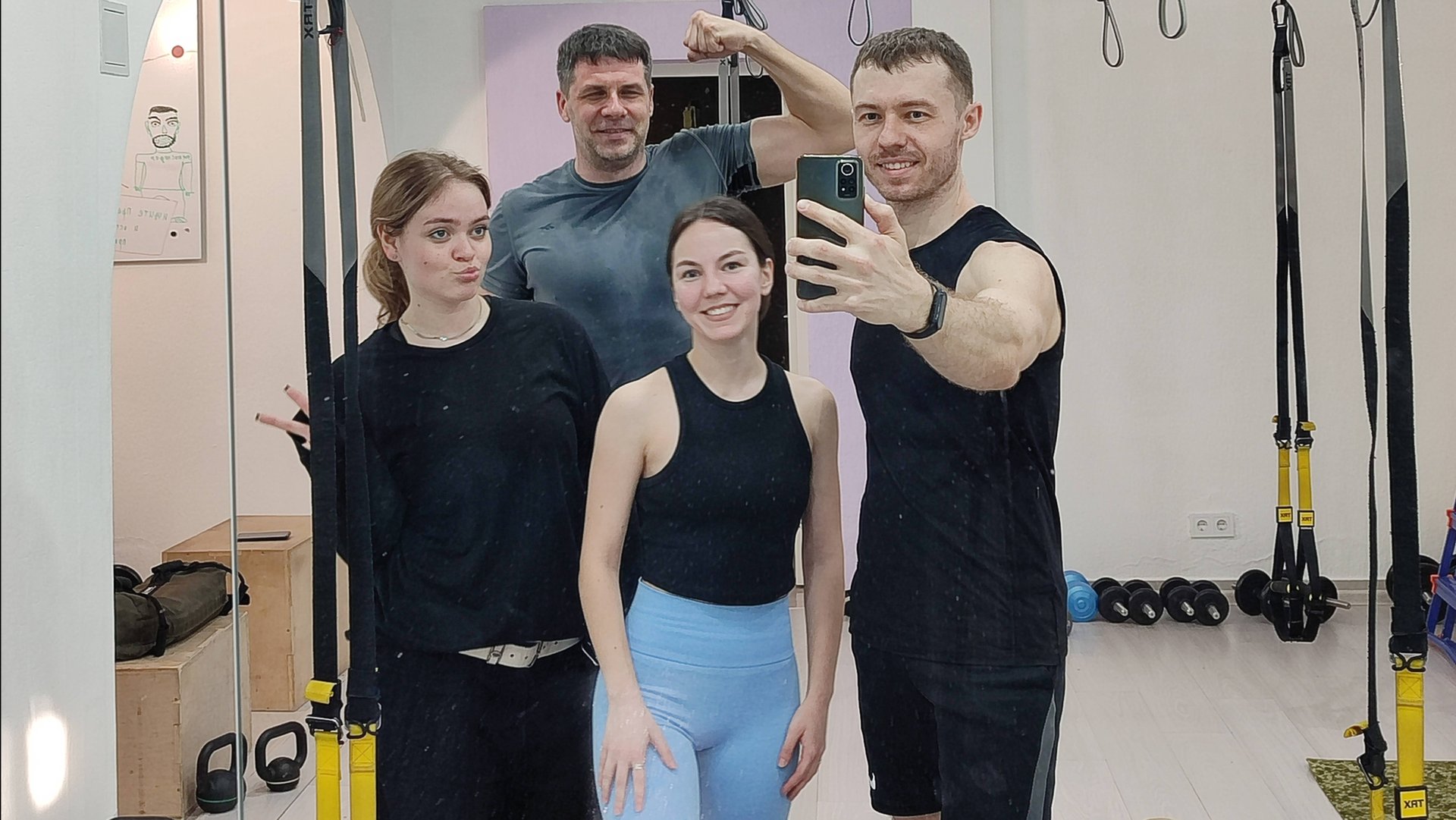 ТРЕНИРОВКА: ГРУДЬ + РУКИ