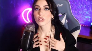 ASMR - Body Triggers & Clothes Scratching (fast collarbone tapping, socks scratching, hand sounds)