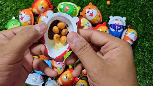 Распаковка яиц-сюрпризов I Lot's Of Surprise Eggs