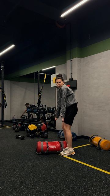 Прямая спина - залог безопасности и здоровья смотреть онлайн