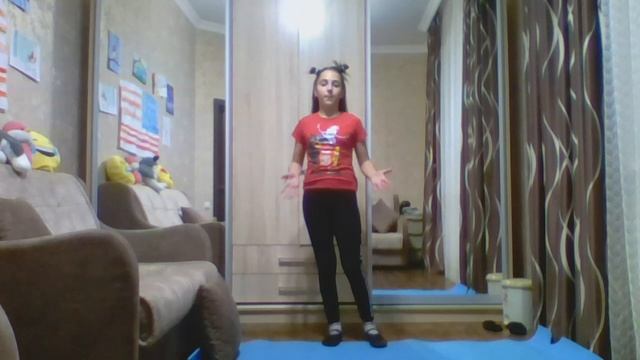 КАК СЕСТЬ НА ШПАГАТ НАЧИНАЮЩИМ !!!!!!!!! смотреть онлайн