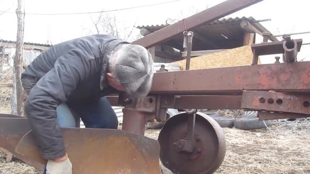 Ремонт плуга. Не выдержал такую пахоту. смотреть онлайн