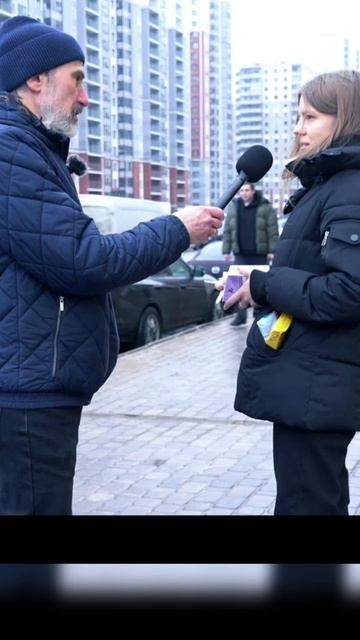 Вы бы купили здесь квартиру? Опрос случайных прохожих улица Дыбенко ЖК Цивилизация на Неве #недвижим смотреть онлайн
