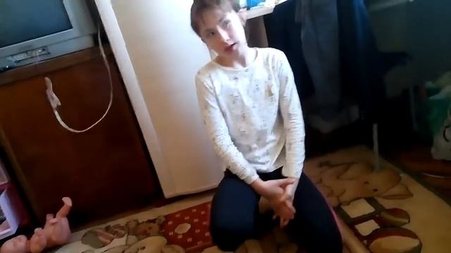 Видео урок как сесть на шпагат . смотреть онлайн