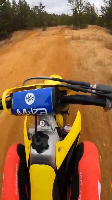 RMZ Barkin 🔥 #motocross #dirtbikes #mx #suzuki смотреть онлайн