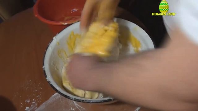 Великодній Хліб "Паска" смотреть онлайн