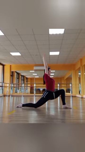 Упражнения для растяжки на продольный шпагат. смотреть онлайн