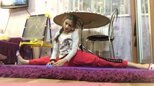 11.04 правый шпагат