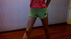 Как сесть на шпагат?