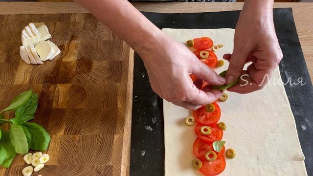 Слойка с сыром бри с итальянским вкусом. смотреть онлайн