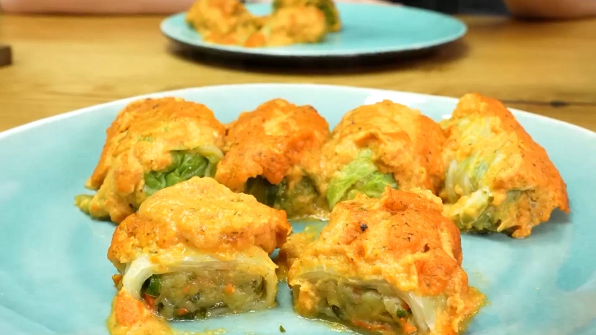 Необычные голубцы с пекинской капустой смотреть онлайн