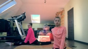 Как сесть на шпагат за 10 дней!!!)