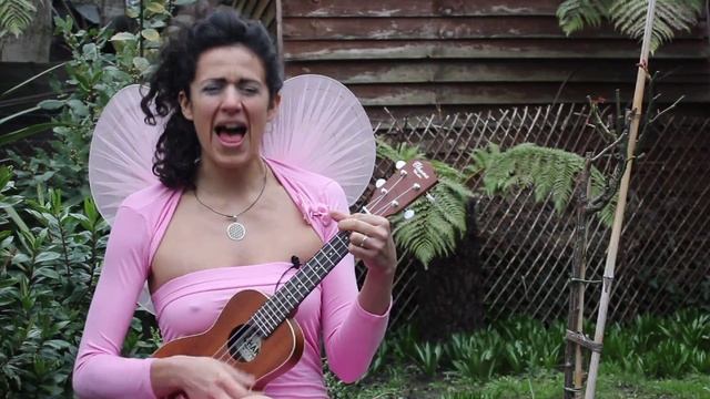 Suck My Kiss - RHCP Ukulele Cover - Stereochemistry (London Diarrhoees 1) смотреть онлайн