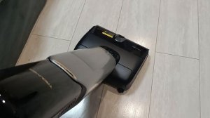 Вертикальный пылесос Trouver X4 Pro. Убираемся на ламинате