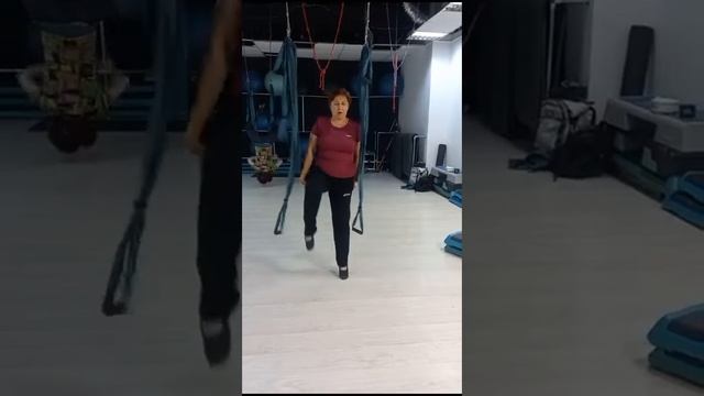 Шпагат со сведением ног смотреть онлайн