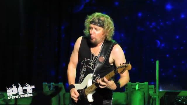 IRON MAIDEN • Fear Of The Dark • Dallas • Texas • 2010 • PIT POV HD смотреть онлайн