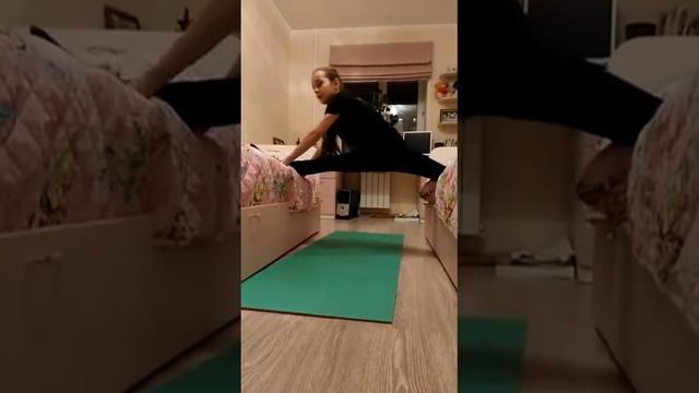 Как быстро сесть на шпагат. смотреть онлайн