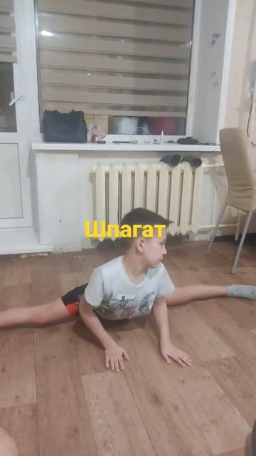 повторил шпагат Jean-Claude Van Damme смотреть онлайн