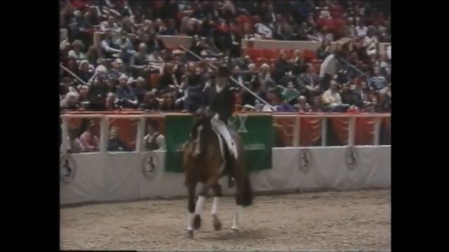Dr Reiner Klimke Riding Ahlerich - New York