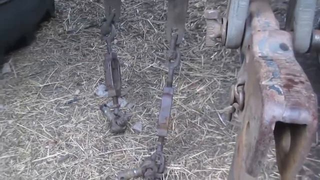 Перестройка навески. Замена клинка на серьгу на МТЗ-80 смотреть онлайн