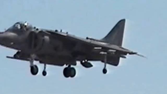 AV-8B II Jump Jet, MCAS Miramar, 10/2007 смотреть онлайн