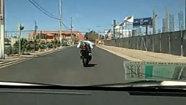 yamaha fzr 600 002 смотреть онлайн