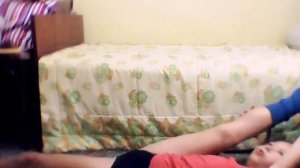 Как сесть на продольный шпагат😉