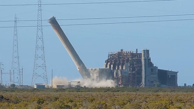 Port Augusta Playford B Stack Demolition смотреть онлайн