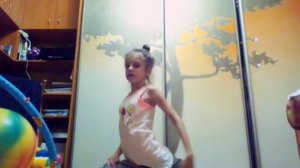 Как на учится садится на шпогат