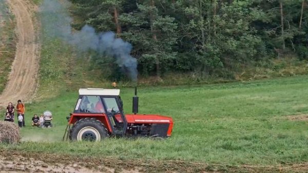 Reckless Tractor Drivers -  Traktoriada Horní Újezd 2023 Best Moments