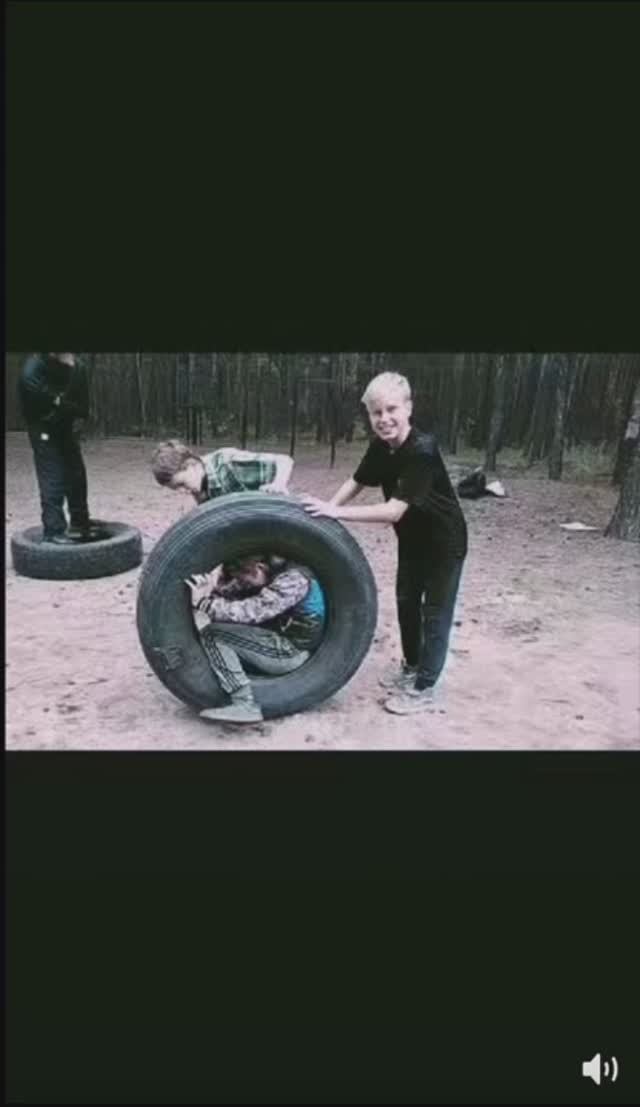 Счастливое было детство) #shorts #shortvideo смотреть онлайн