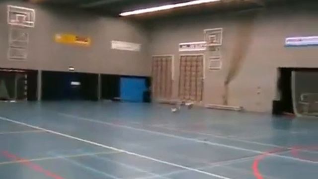 Пилотаж на авиамодели самолёта смотреть онлайн