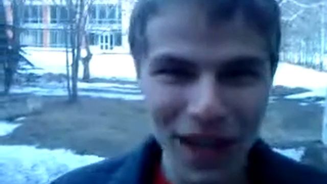 пьяный парень)))))).MP4 смотреть онлайн