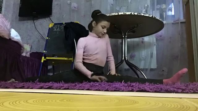 08.04 левый шпагат смотреть онлайн