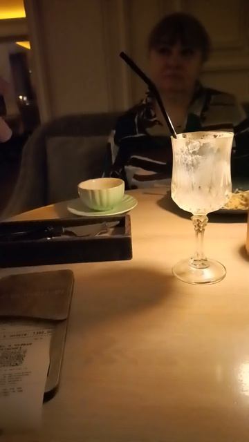 #кофейня☕#Тула#десерт Павлова🍡#кофе по венски#фисташковый наполеон#ореховый каппучино ☕ #октябрь#24