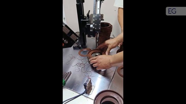 Станок для подрезки манжет M2000