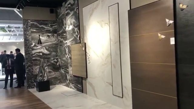 Stand de Azteca Cerámica en Cersaie 2018 смотреть онлайн