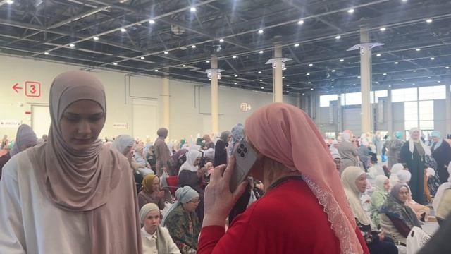 Ифтар на 15 тыс человек! Казанда Республика күләм ифтар ничек узды?