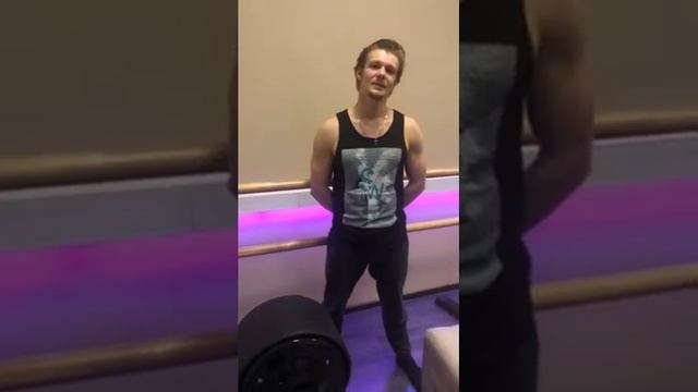 О тренировке шпагата смотреть онлайн