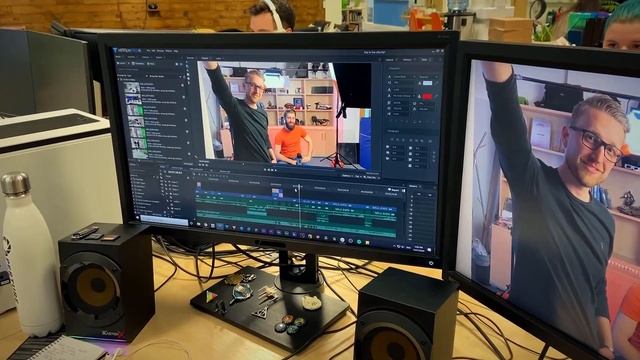 A Day in the Life at FXhome смотреть онлайн