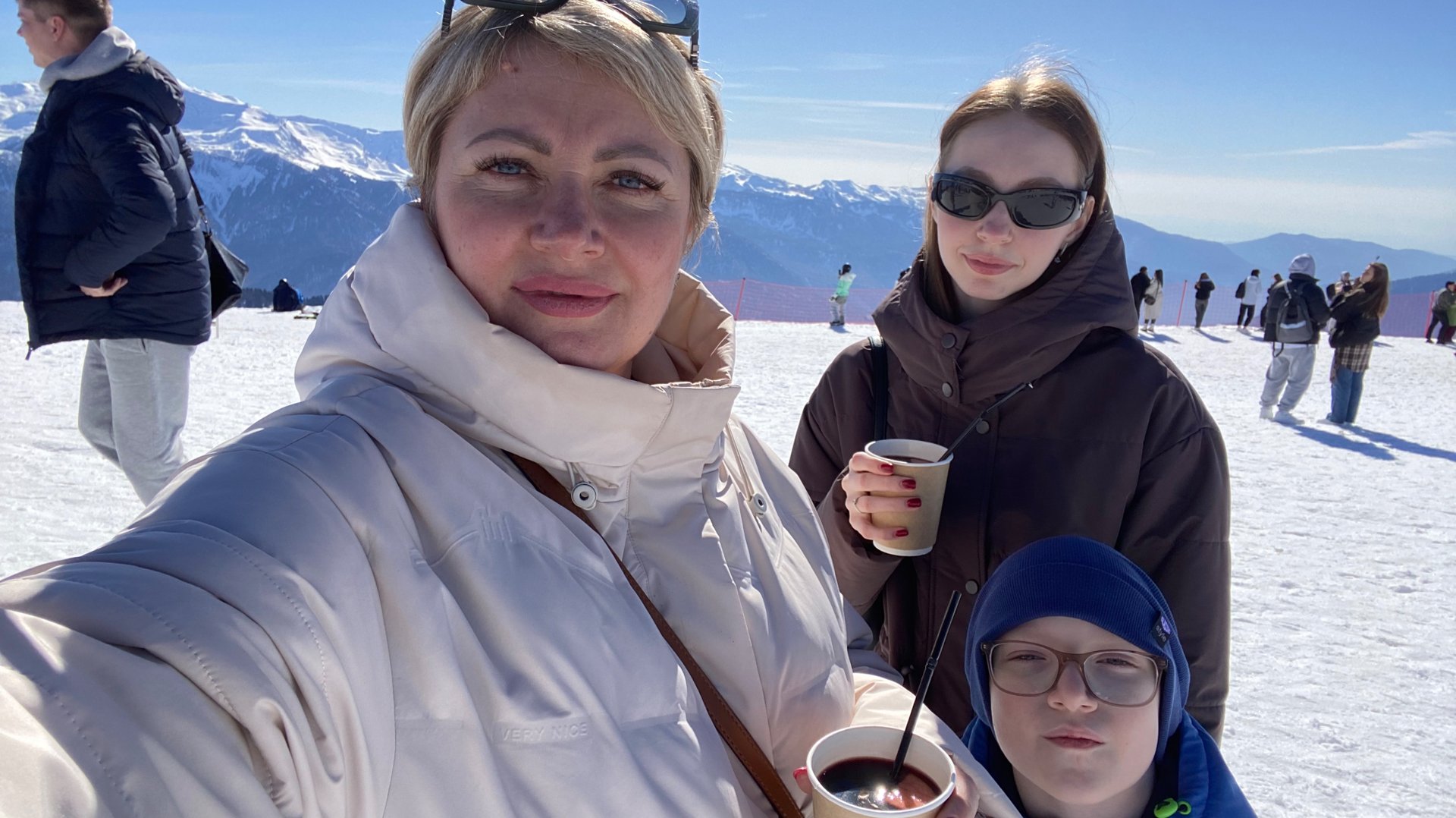 Сочи/ Экскурсия на Красную поляну/ Роза Хутор.